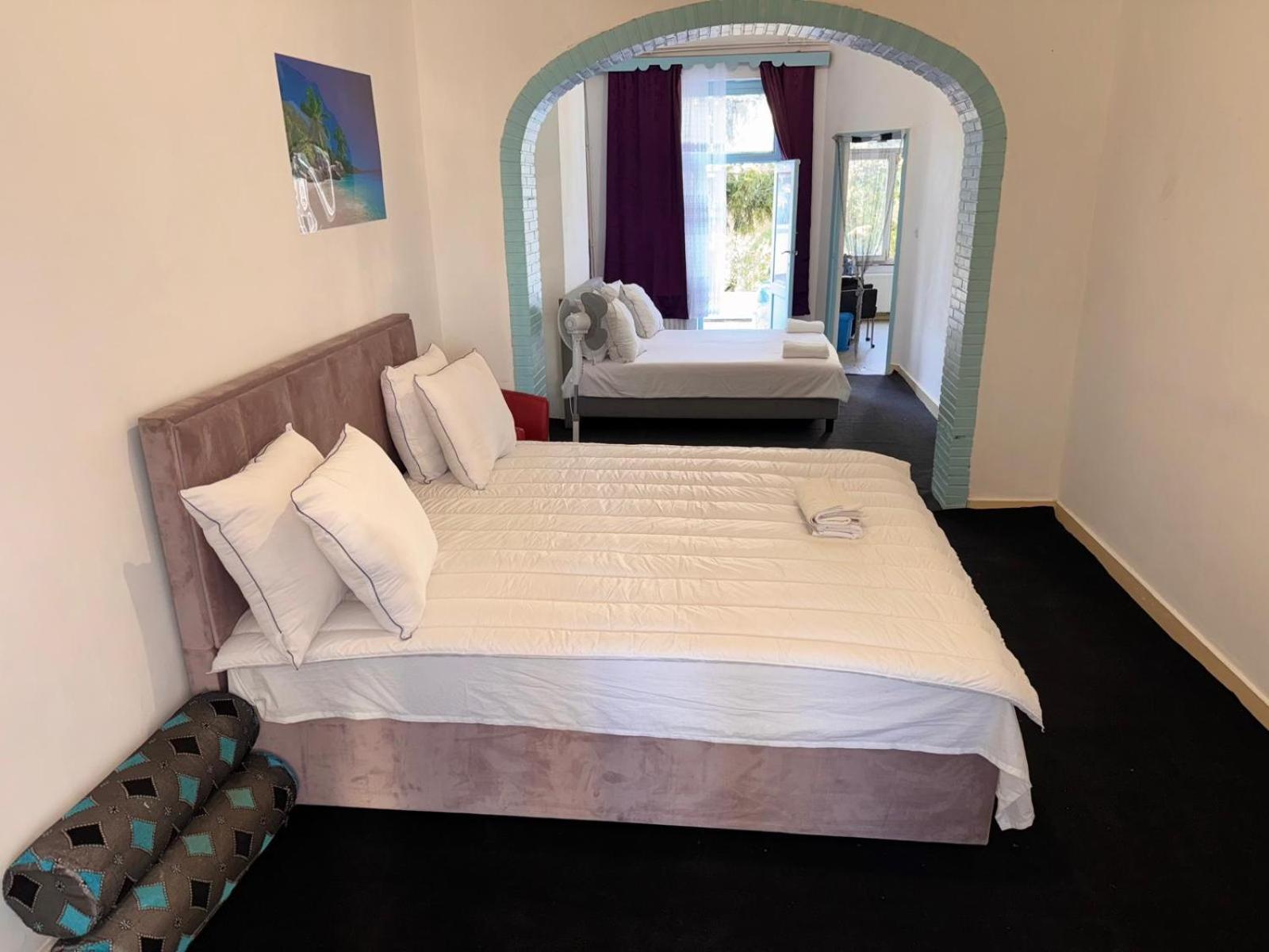 Confort Gare De L'ouest Apartment *